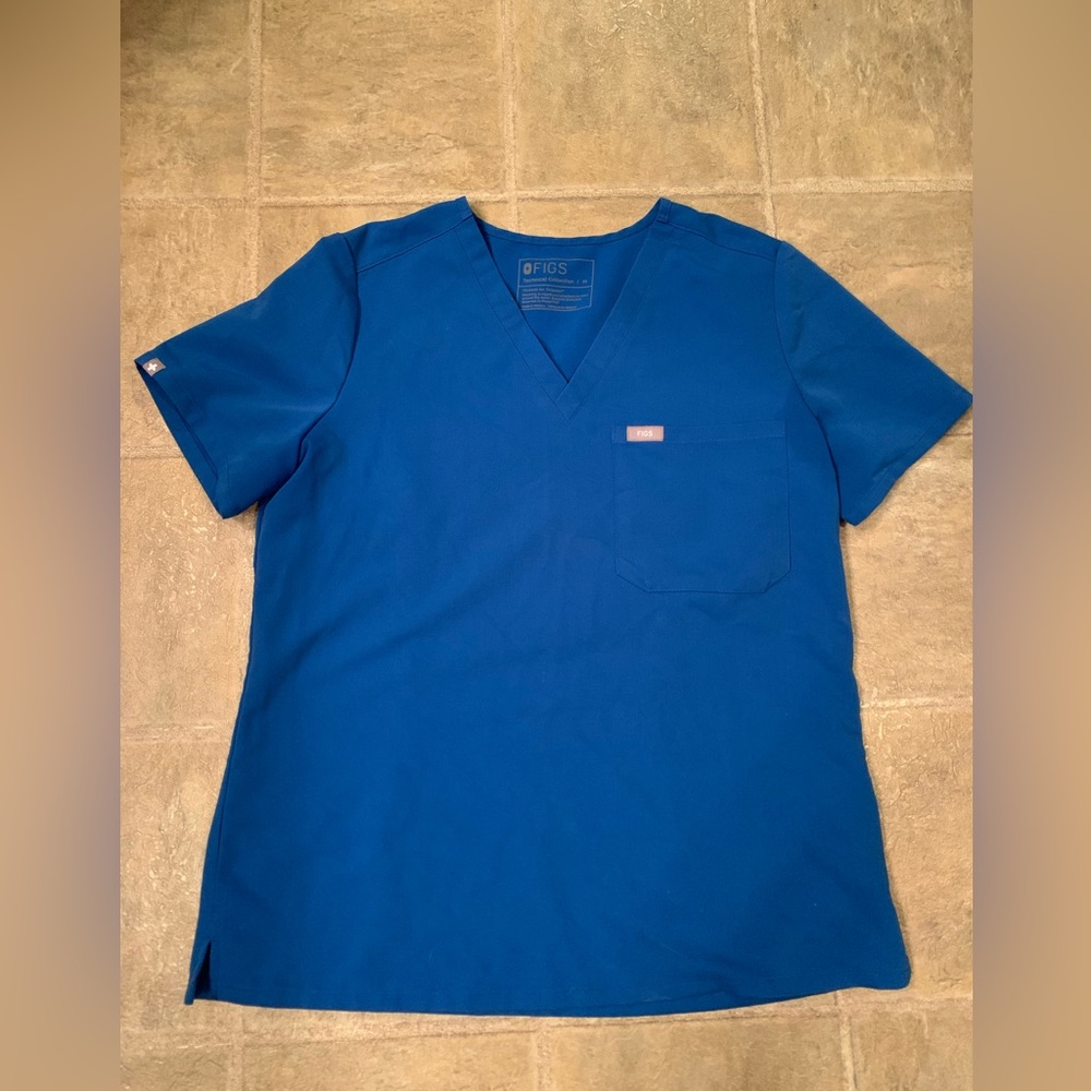 Figs Size Medium Scrub Top